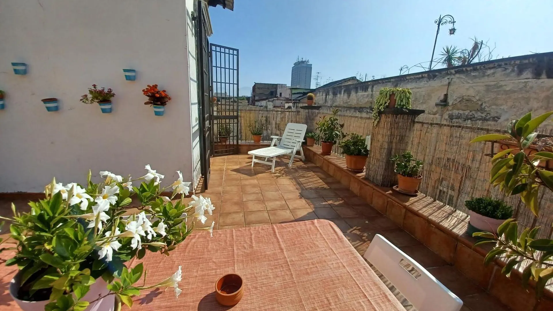 Una Terrazza Su Napoli Centro 0*, ナポリ イタリア